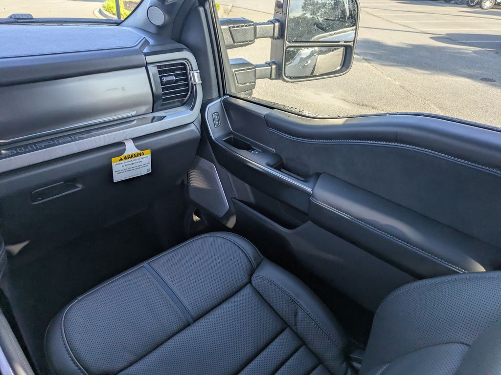 2026 Ford F-250 Super Duty Platinum