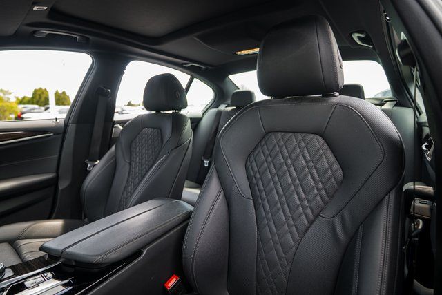 2023 BMW 5 Series 540i - Photo 12