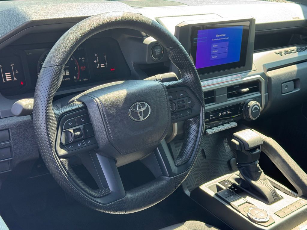 2025 Toyota Tacoma SR5 Double Cab photo 9
