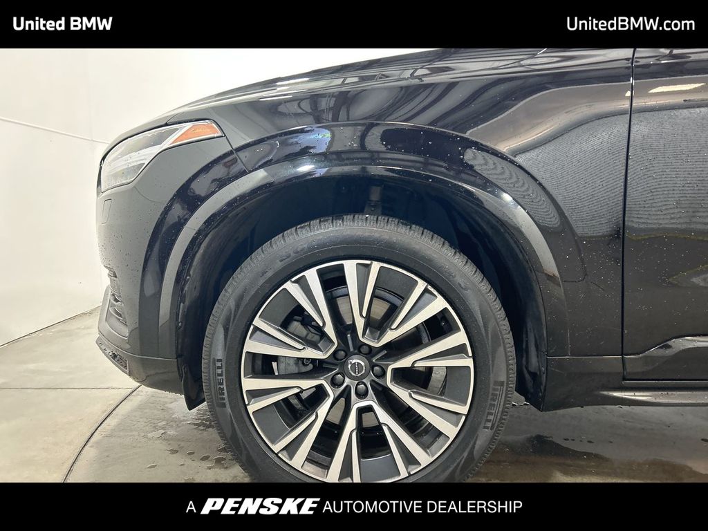 Thumbnail: 2021 Volvo XC90 - 10