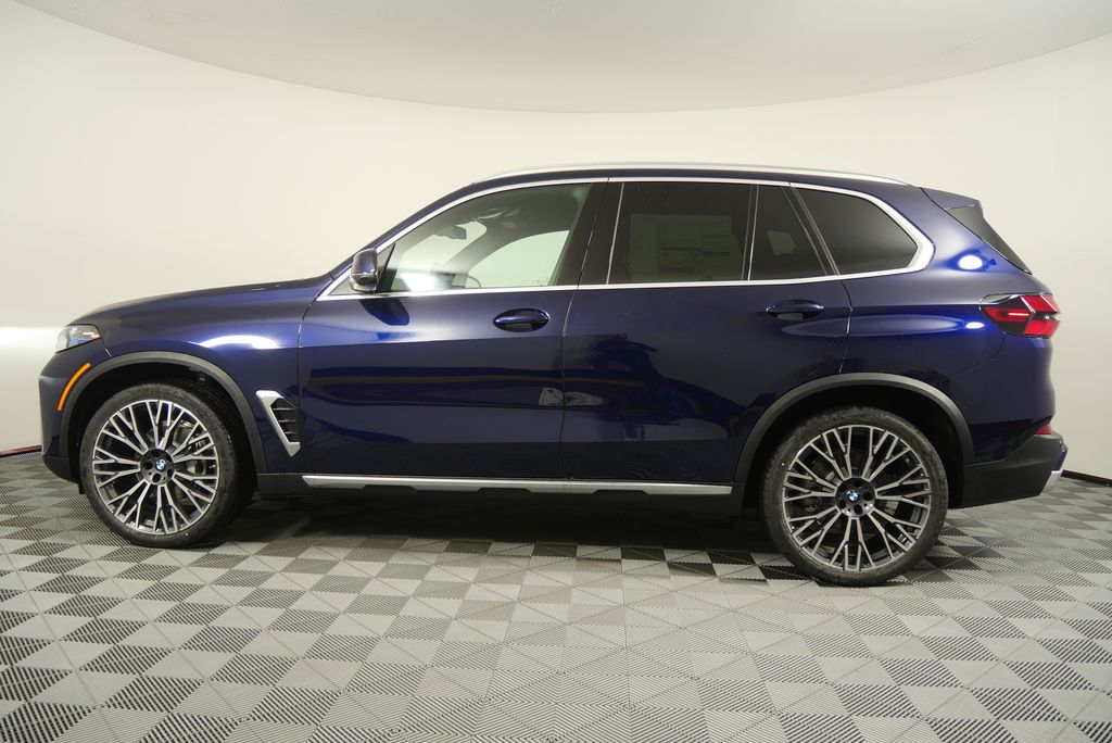 Thumbnail: 2026 BMW X5 - 6