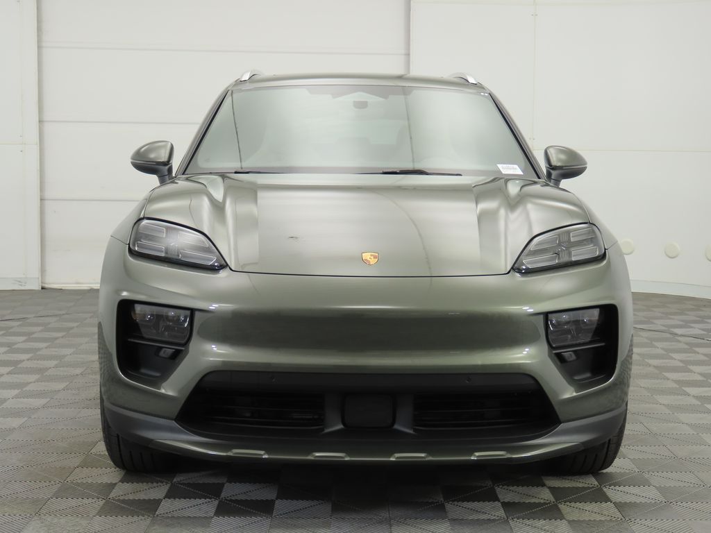 Thumbnail: 2025 Porsche Macan - 10
