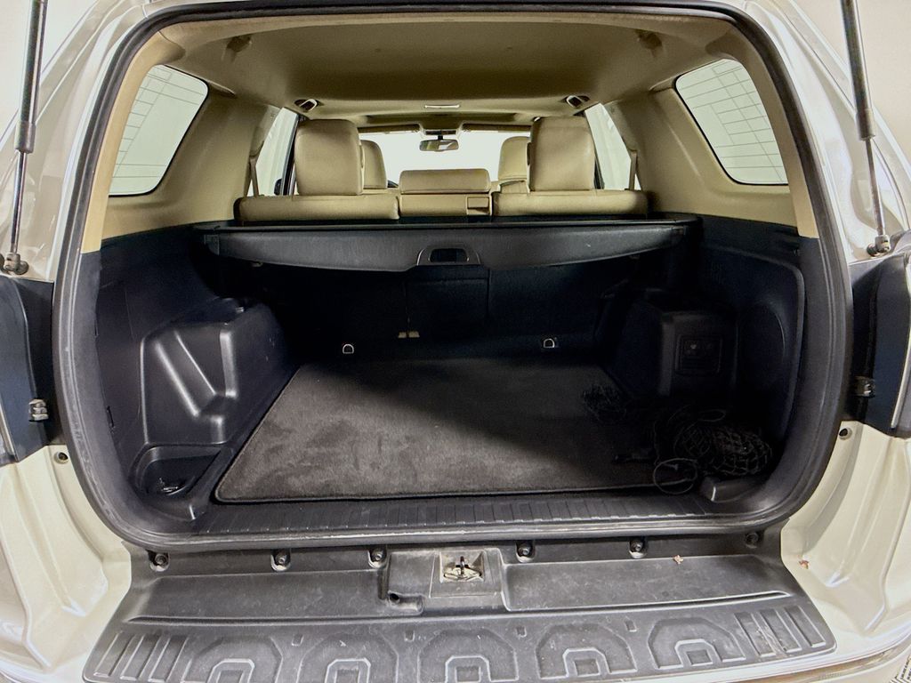 Thumbnail: 2016 Toyota 4Runner - 26