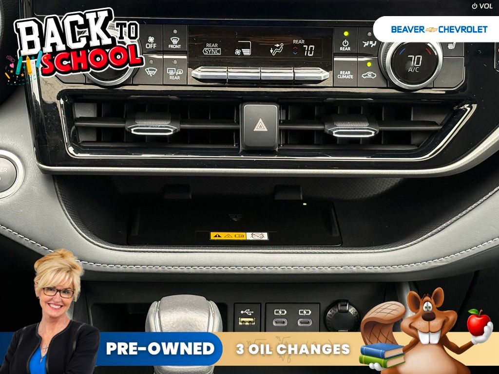 Used 2025 Toyota Highlander Hybrid SUV