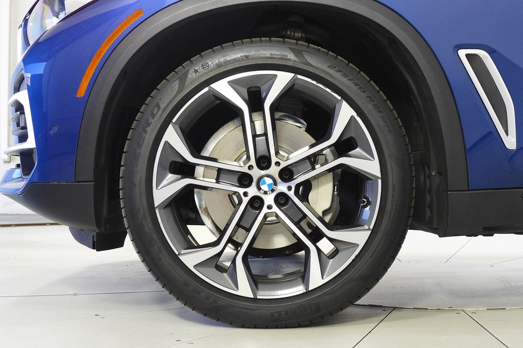 Thumbnail: 2023 BMW X5 - 5