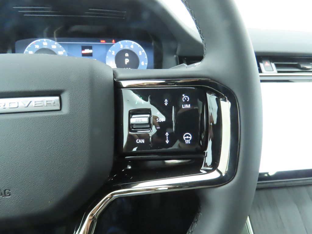 2025 Land Rover Range Rover Evoque S 13