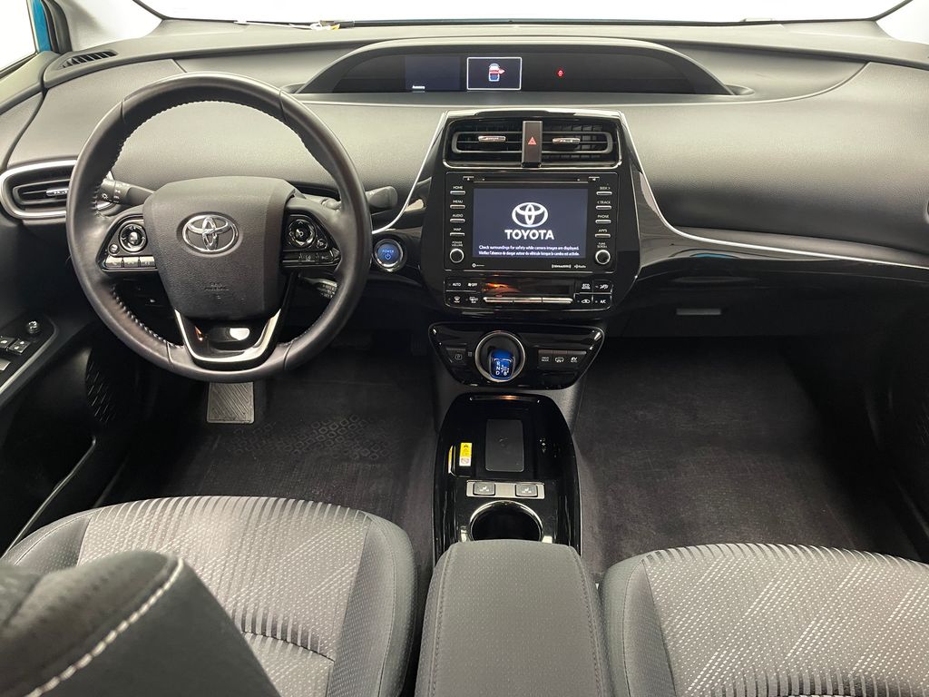 2022 Toyota Prius Prime LE 18