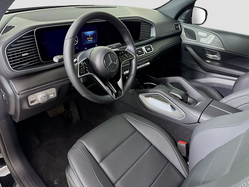 Thumbnail: 2026 Mercedes-Benz GLE - 9
