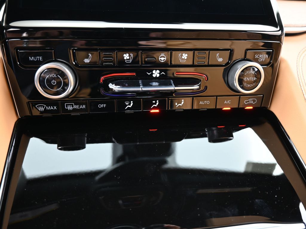 New 2025 Bright White Clearcoat Jeep Summit image 20