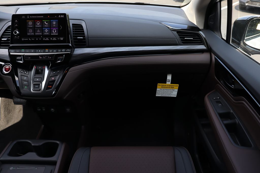 Thumbnail: 2026 Honda Odyssey - 18