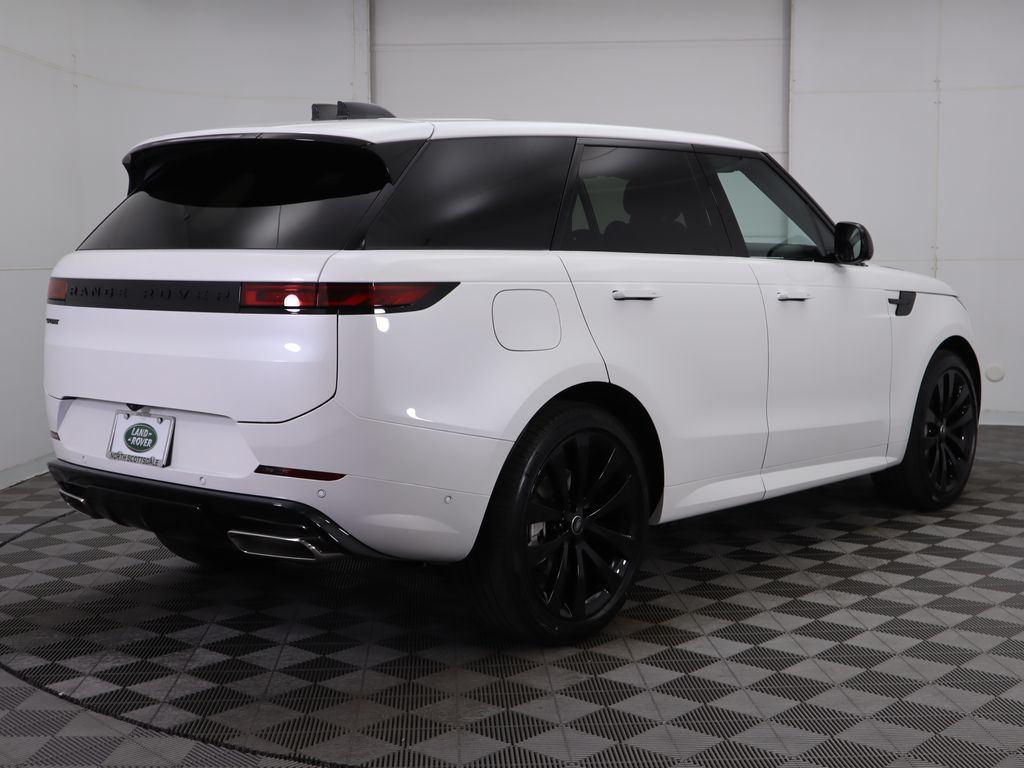 2025 Land Rover Range Rover Sport  5