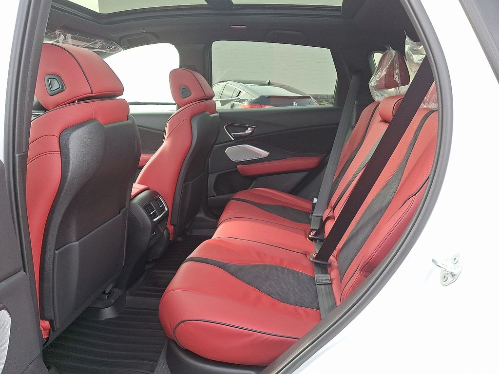 Thumbnail: 2026 Acura RDX - 5