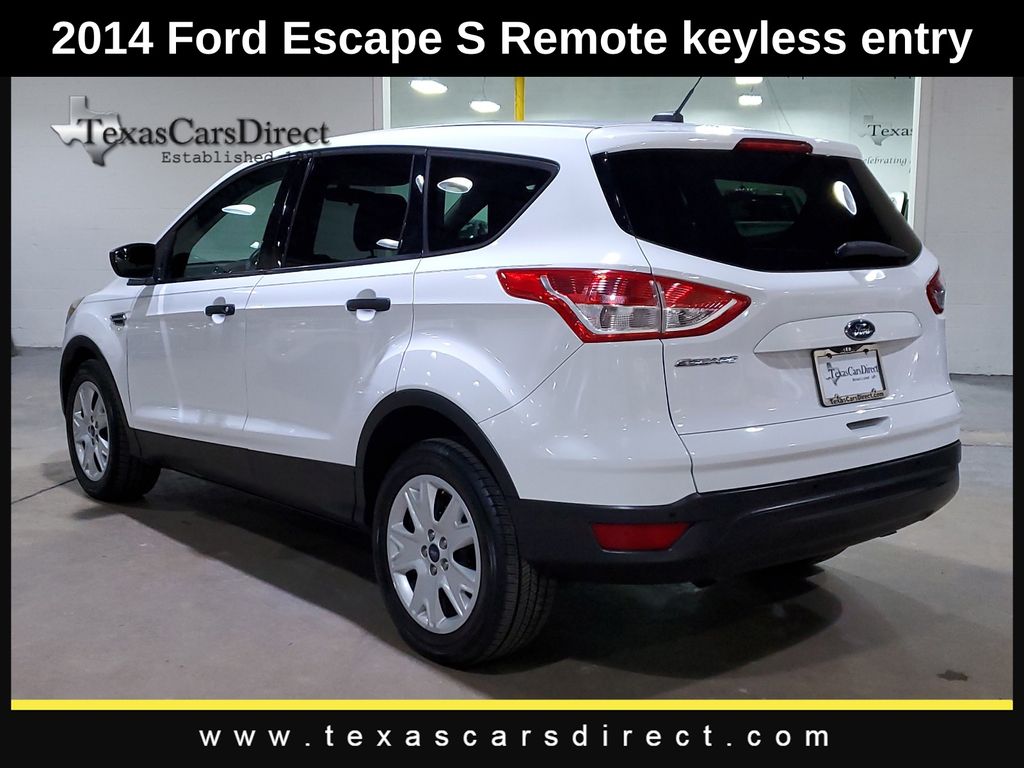 2014 Ford Escape S 12