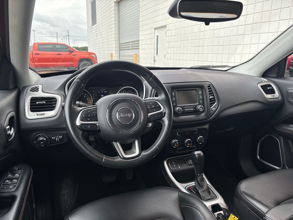Used 2018 Jeep Compass Latitude with VIN 3C4NJCBB3JT369118 for sale in Brandon, MS
