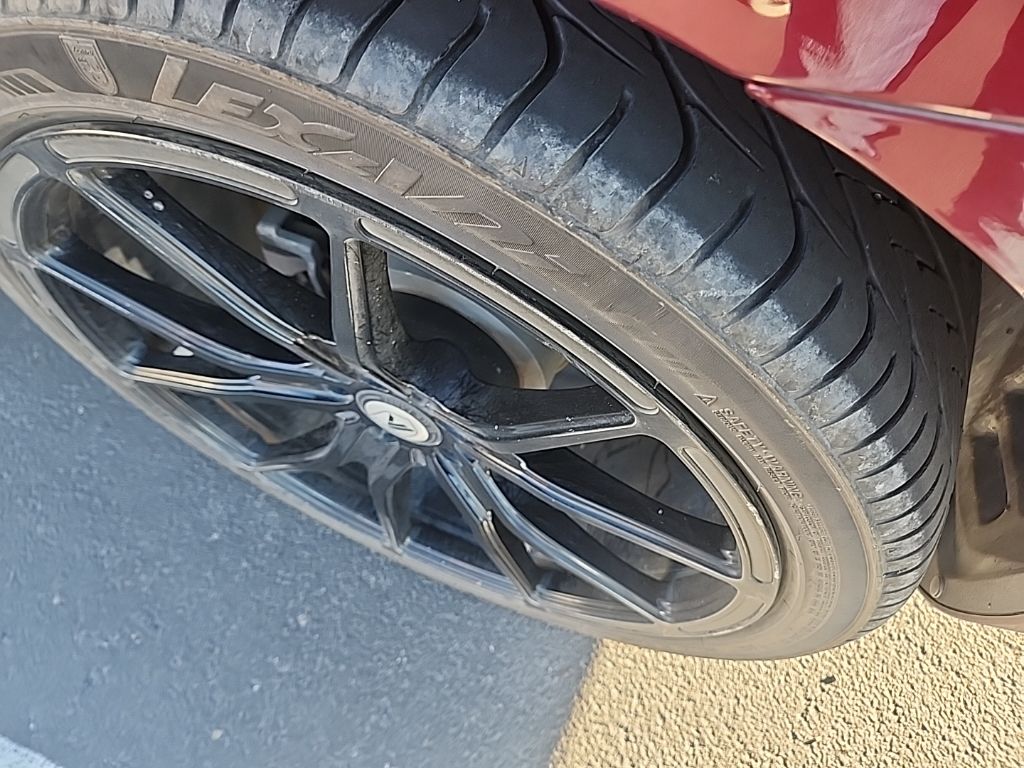 Thumbnail: 2017 Chrysler 300 - 9