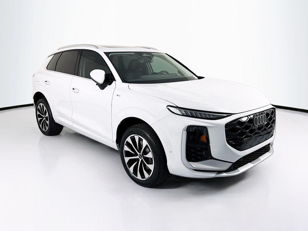 Thumbnail: 2026 Audi Q3 - 3