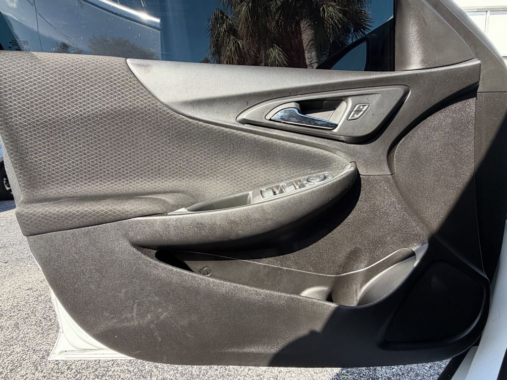 used 2024 Chevrolet Malibu car, priced at $20,192