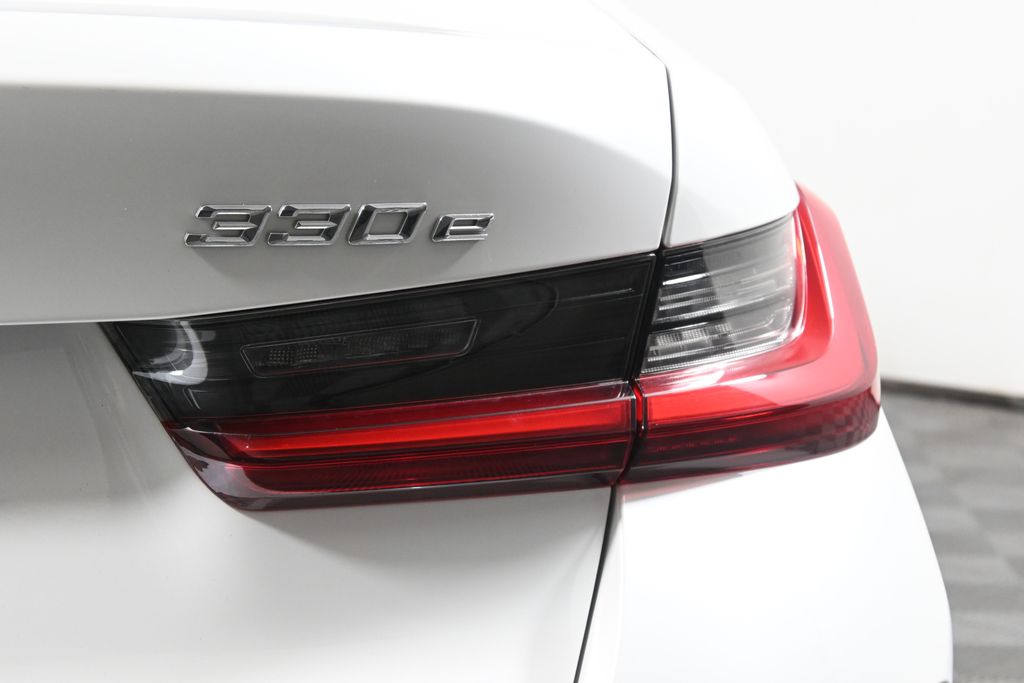 Thumbnail: 2023 BMW 3 Series - 13