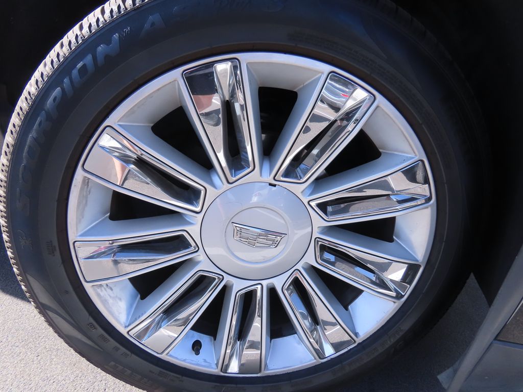 Thumbnail: 2020 Cadillac Escalade - 18