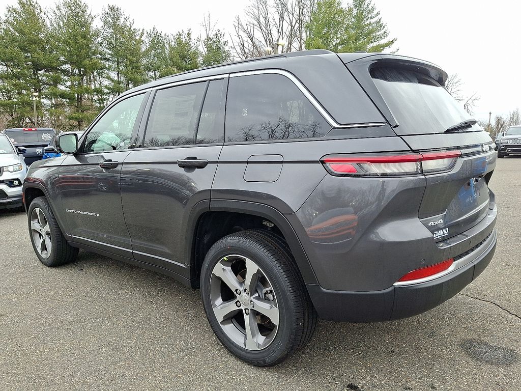 New 2026 Jeep Grand Cherokee SUV