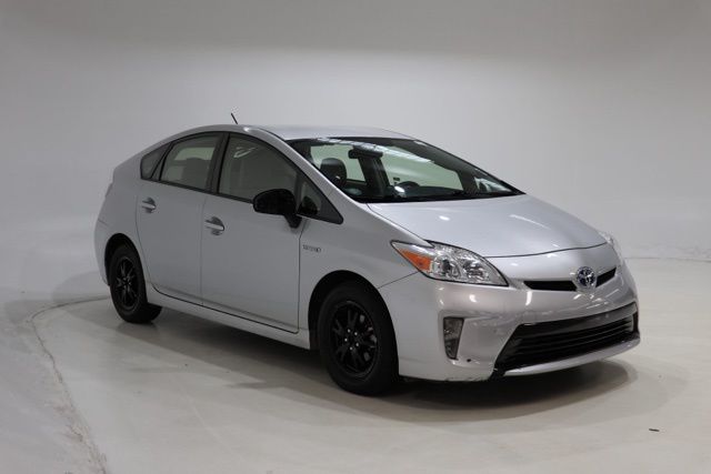 Classic Silver Metallic 2015 Toyota Prius Four Hatchback Front-Wheel Drive Continuously Variable Transmission
