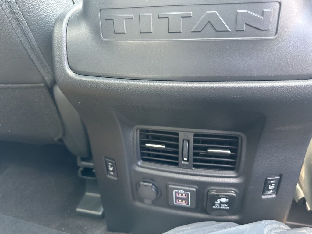 2024 Nissan Titan XD PRO-4X 36