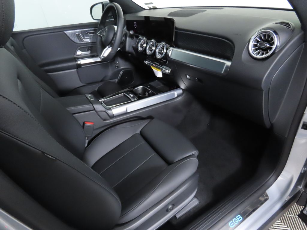2024 Mercedes-Benz EQB 250+ 18