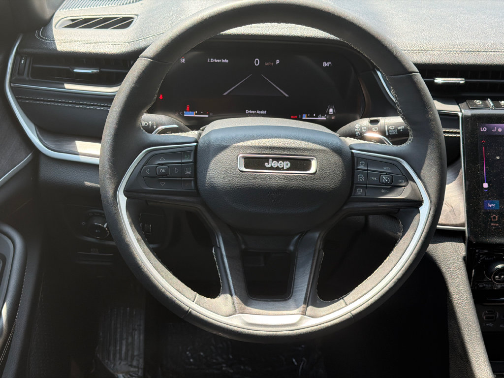 Used 2024 White Jeep Limited image 23