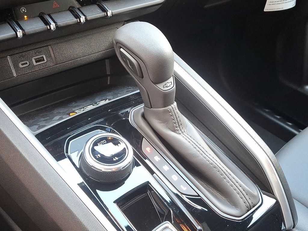 Thumbnail: 2025 Chevrolet Colorado - 7