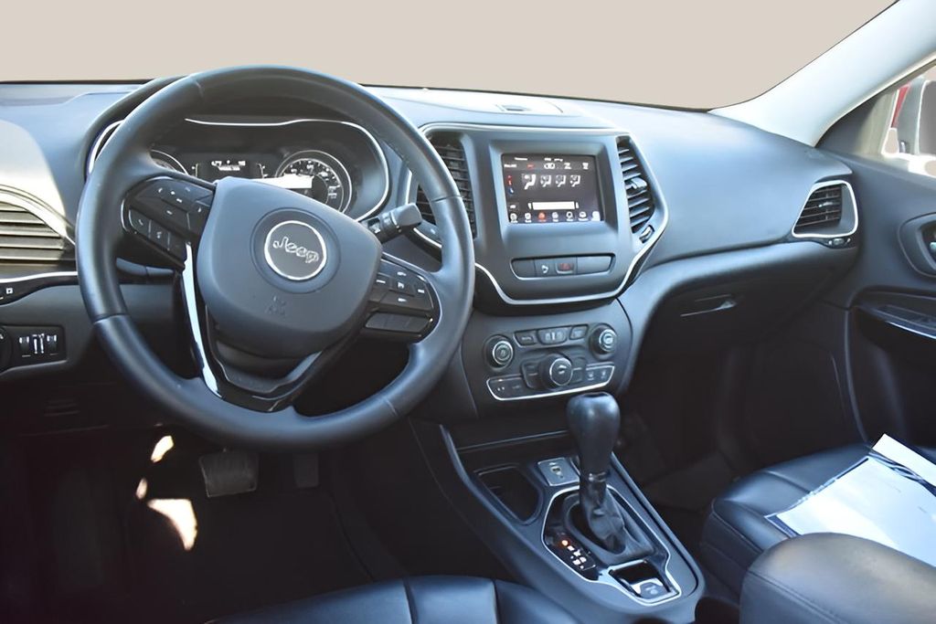 Used Car 2020 Jeep Cherokee  Altitude For Sale Under $20,000 In Austin, Texas