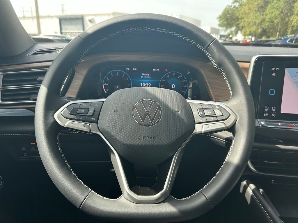 New 2026 Silver Mist Metallic Volkswagen 2.0T SE w/Technology image 18