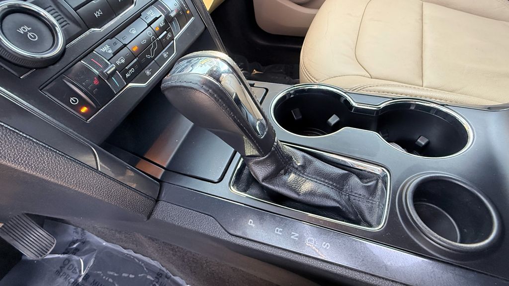 Used 2017 Ford Explorer XLT 4D Sport Utility