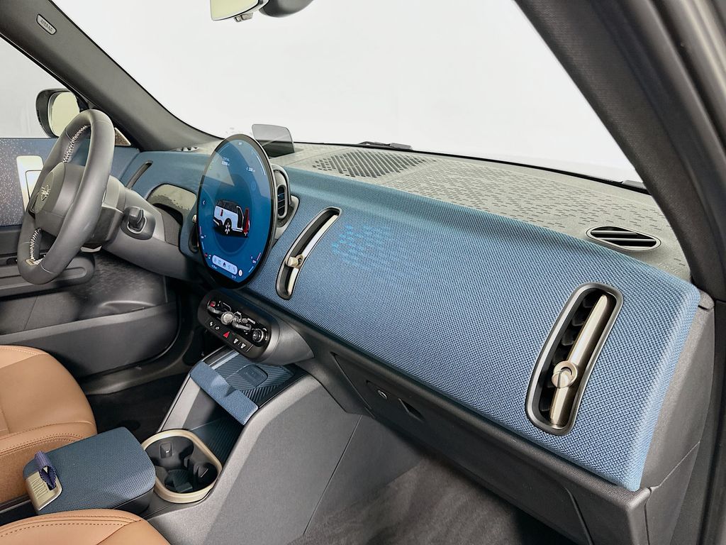 Thumbnail: 2025 MINI Cooper Countryman - 30