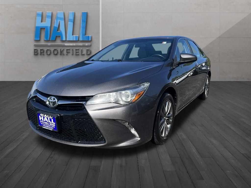 2016 Toyota Camry Gris (Predawn Gray Mica) Sedán Tracción delantera 6 velocidades Automática