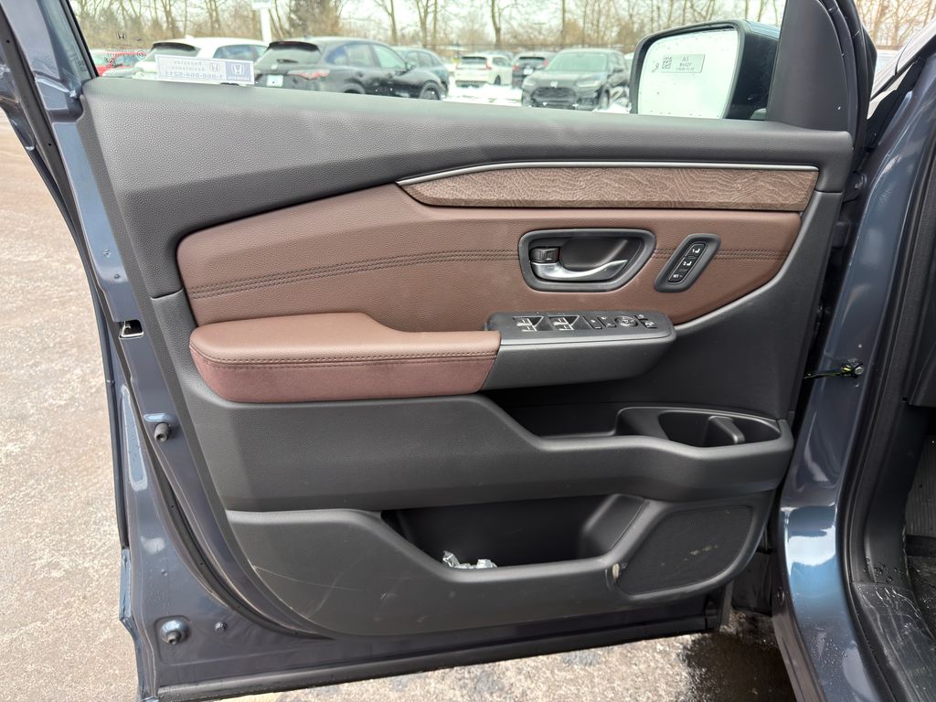 Thumbnail: 2026 Honda Pilot - 19