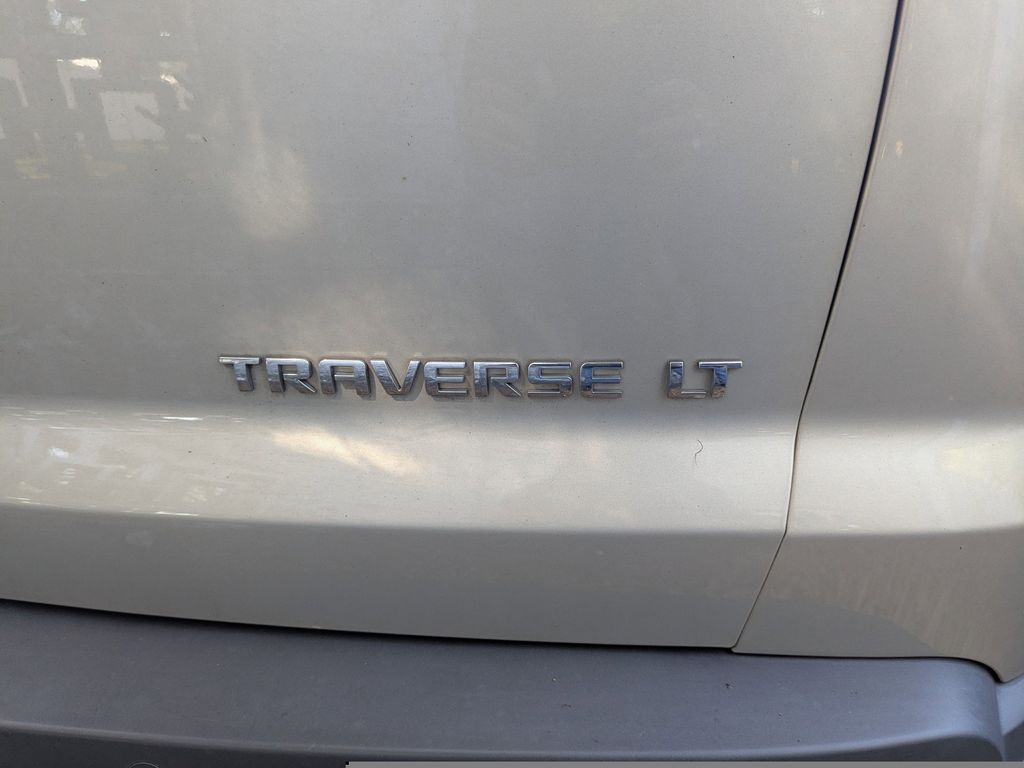 used 2012 Chevrolet Traverse car, priced at $5,491