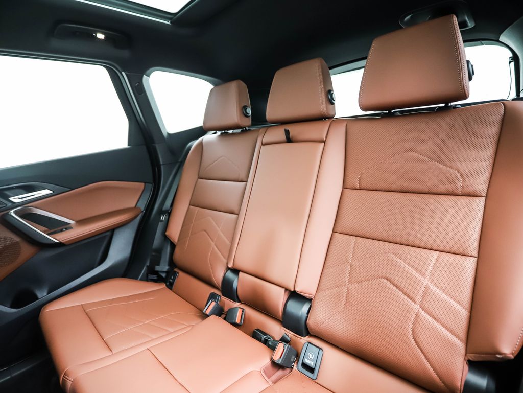 Thumbnail: 2026 BMW X1 - 24