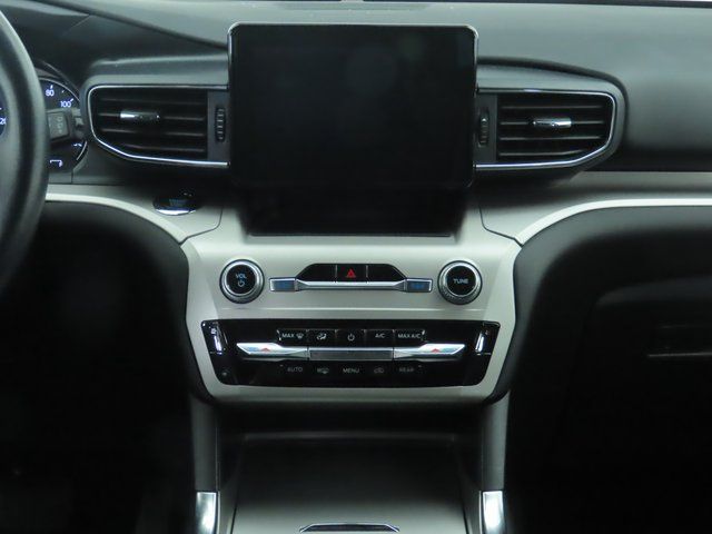 Thumbnail: 2023 Ford Explorer - 14