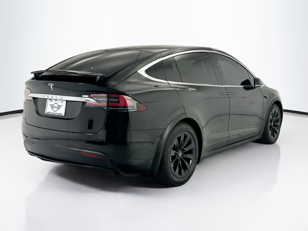 Thumbnail: 2018 Tesla Model X - 7