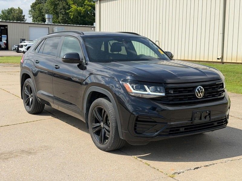  2023 Volkswagen Atlas Cross Sport SEL R-Line Black 4Motion   