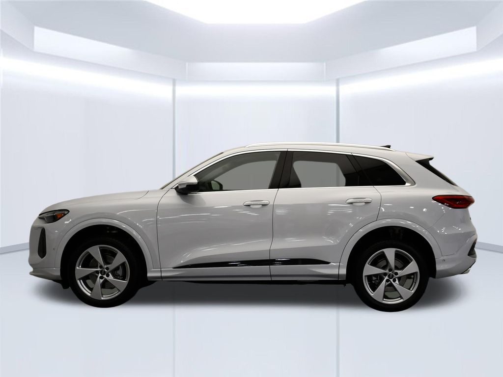 Thumbnail: 2025 Audi Q5 - 2