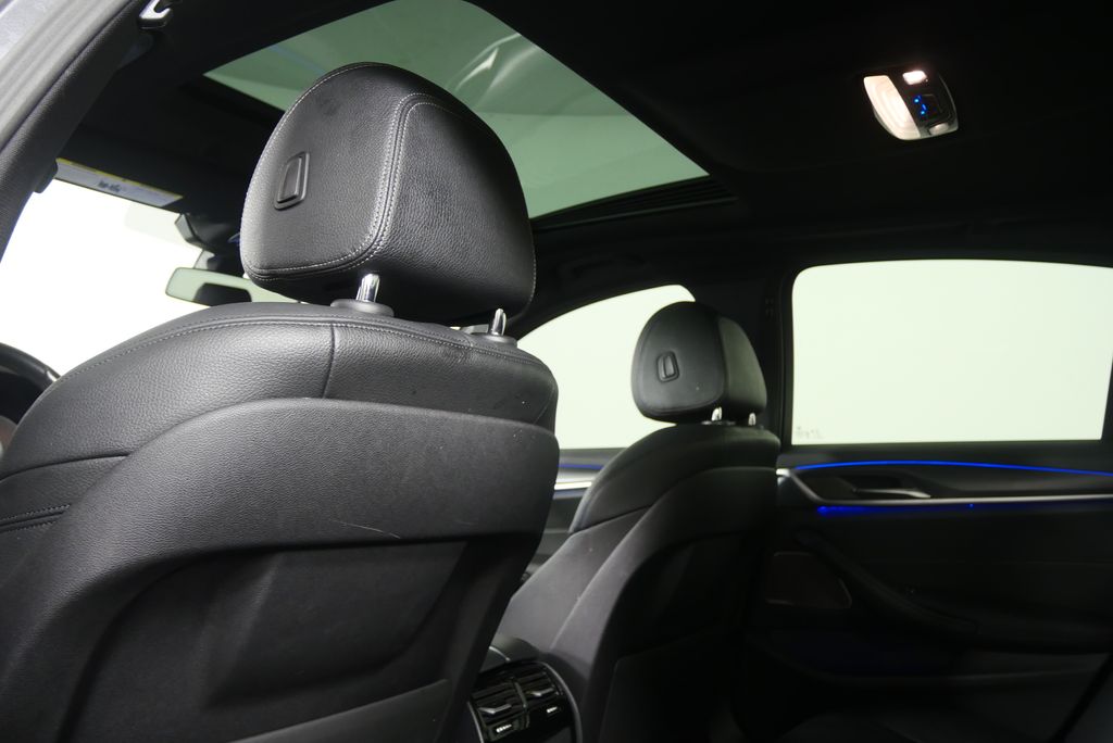 Thumbnail: 2023 BMW 5 Series - 15