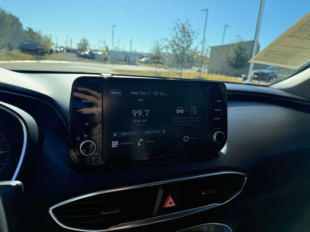 Thumbnail: 2022 Hyundai Santa Fe - 16