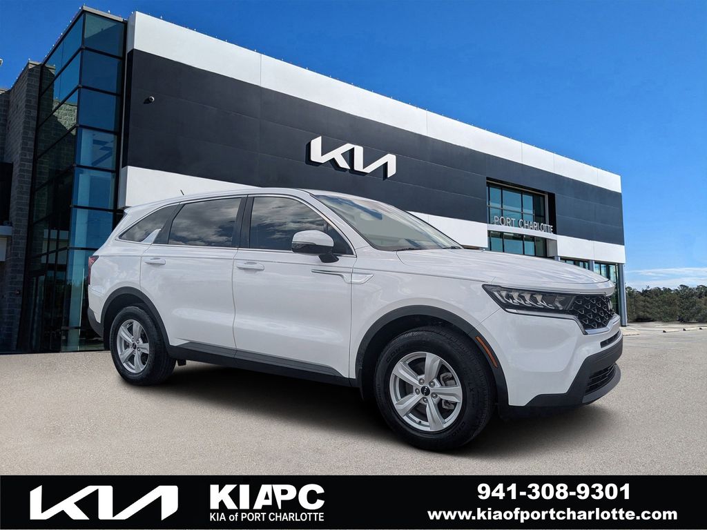 Glacial White Pearl 2022 Kia Sorento LX FWD SUV / Crossover Front-Wheel Drive 8-Speed Automatic