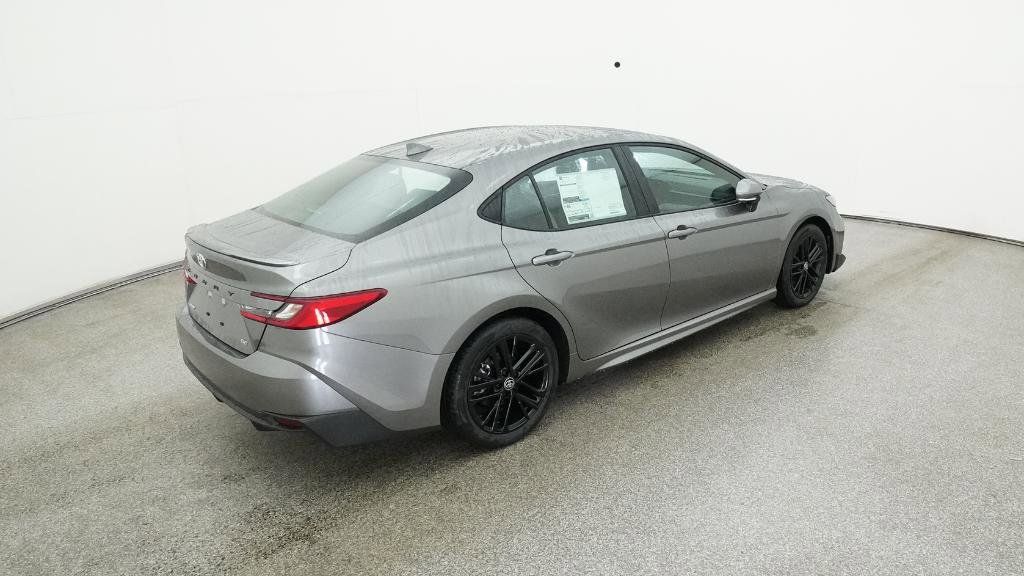 Thumbnail: 2026 Toyota Camry - 21