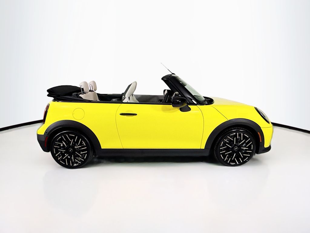 Thumbnail: 2026 MINI Cooper - 4