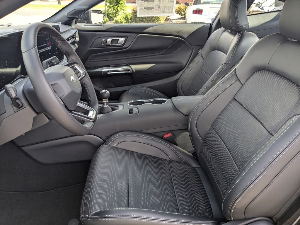 2025 Ford Mustang GT Premium