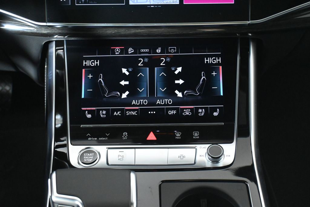 Thumbnail: 2026 Audi Q7 - 16