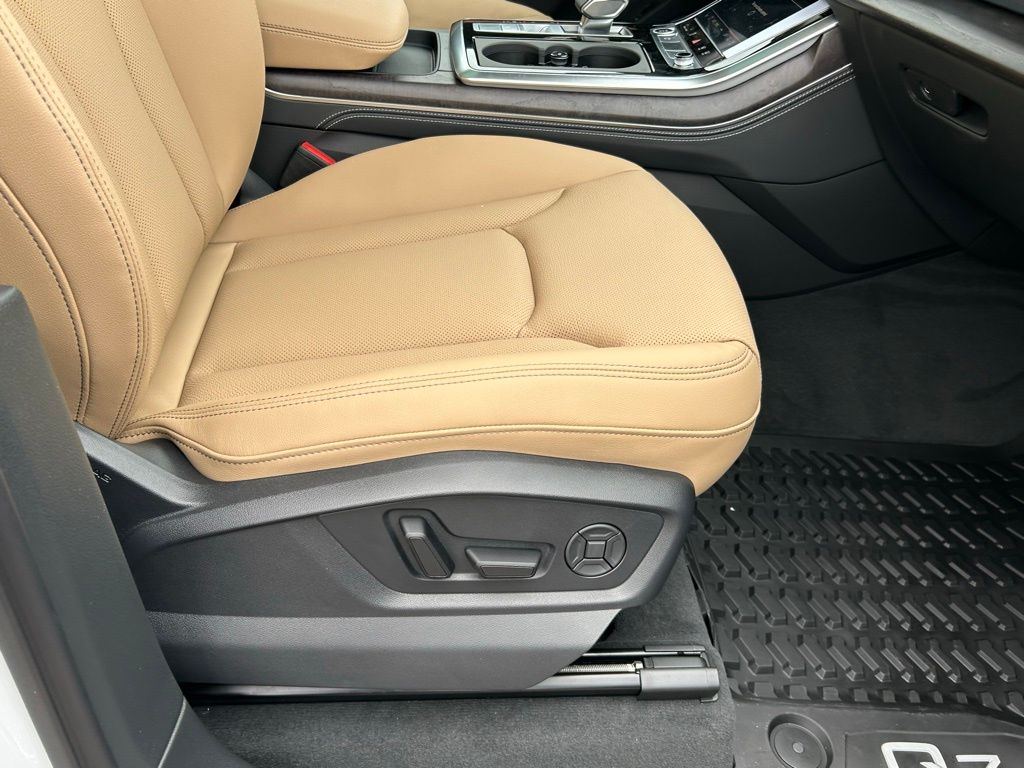 New 2026 White/off-white Audi 55 Premium Plus image 56