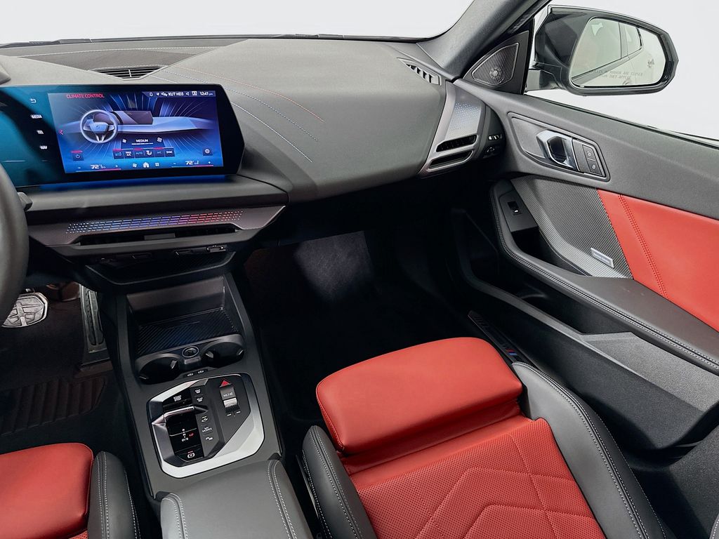 Thumbnail: 2025 BMW 2 Series - 22